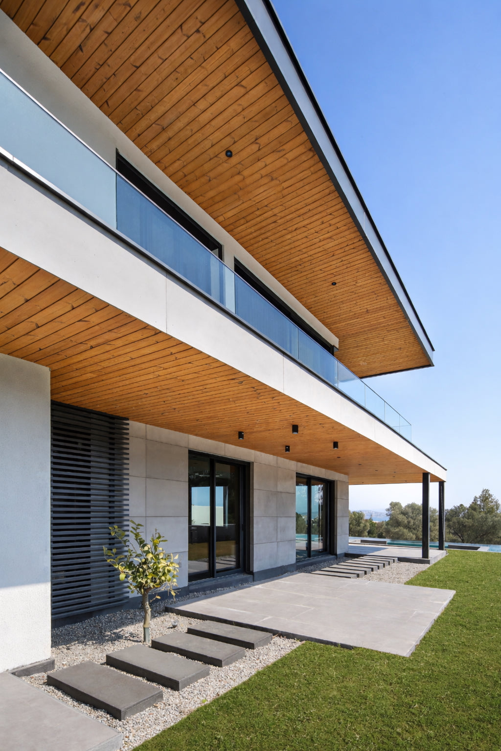 Thermo Scandinavian Cladding | T&G V-Joint/Nickel Gap Reversible (15 sq ft Bundle)
